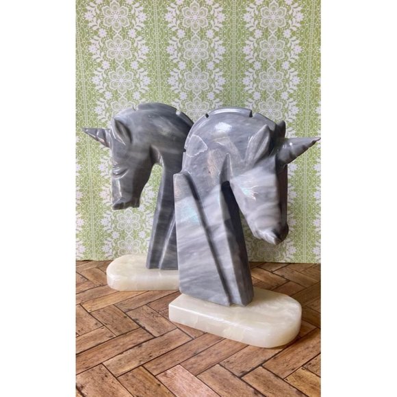 Carved Stone Grey Marbled Unicorn Bookends Set of 2 - Picture 5 of 5